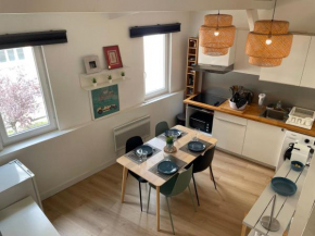 Appartement Cosy - Proche Métro Saint Michel
